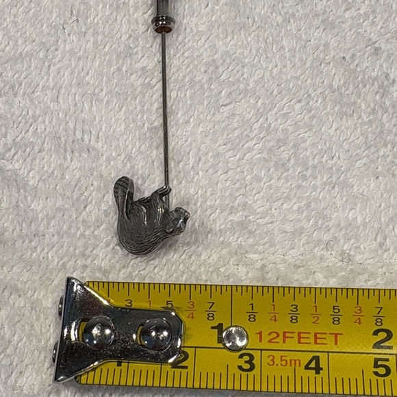 Charming Beaver Silver Tone Hat/Scarf Lapel Hijab Pin Brooch - Picture 6 of 12
